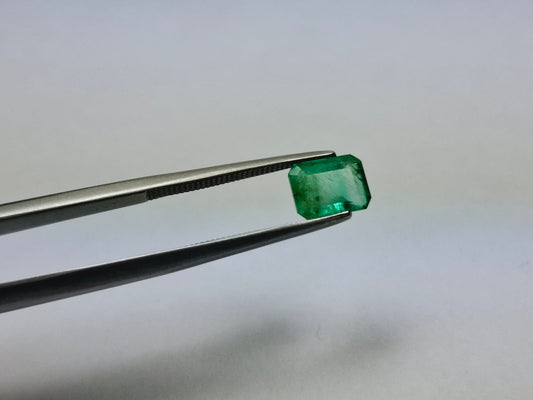 1.40ct Emerald 7x5mm