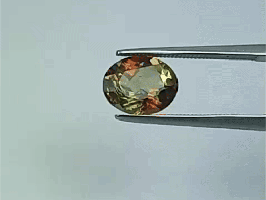 2.25ct Andaluzita 9x7mm