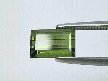 1.70ct Turmalina 8x5mm