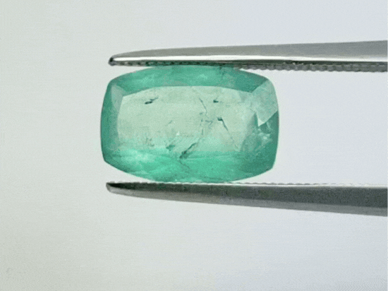 1.97ct Esmeralda 11x7mm