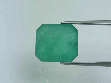 12.20ct Esmeralda 15x13mm