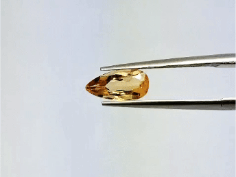 2.40ct Topázio Imperial 9x4mm