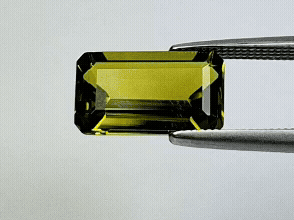 2.65ct Turmalina 11x6mm