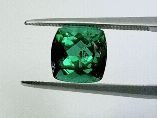 2.95ct Turmalina 8mm