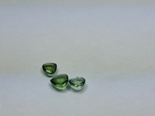 1.90ct Turmalina Cabochão
