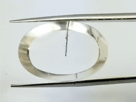 22.50ct Quartzo com Inclusão 24x16mm