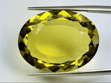 24.80ct Green Gold 24x18mm