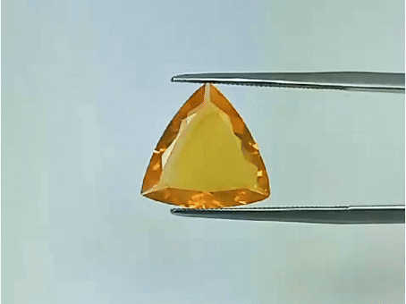 3.30ct Opala de Fogo 13mm