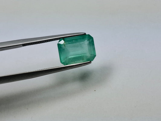 3.34ct Esmeralda 10.5x8mm