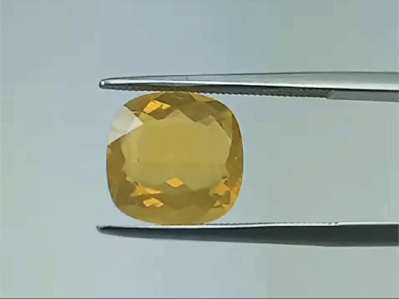 3.70ct Opala de Fogo 11mm