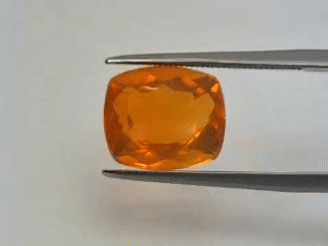 4.05ct Opala de Fogo 12x10mm