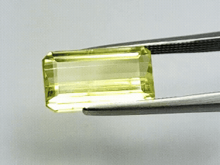 5.05ct Chrysolite 13x7mm