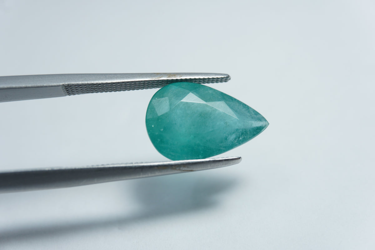 Esmeralda 3.30ct 14x9mm