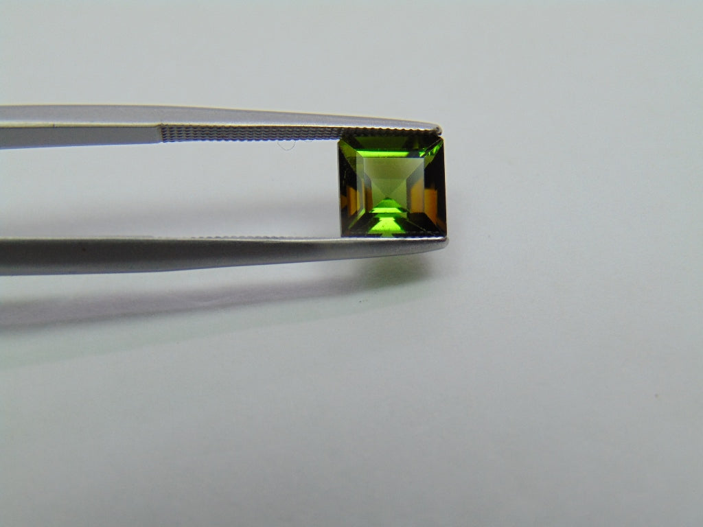 Turmalina de 1,75 ct e 7 mm