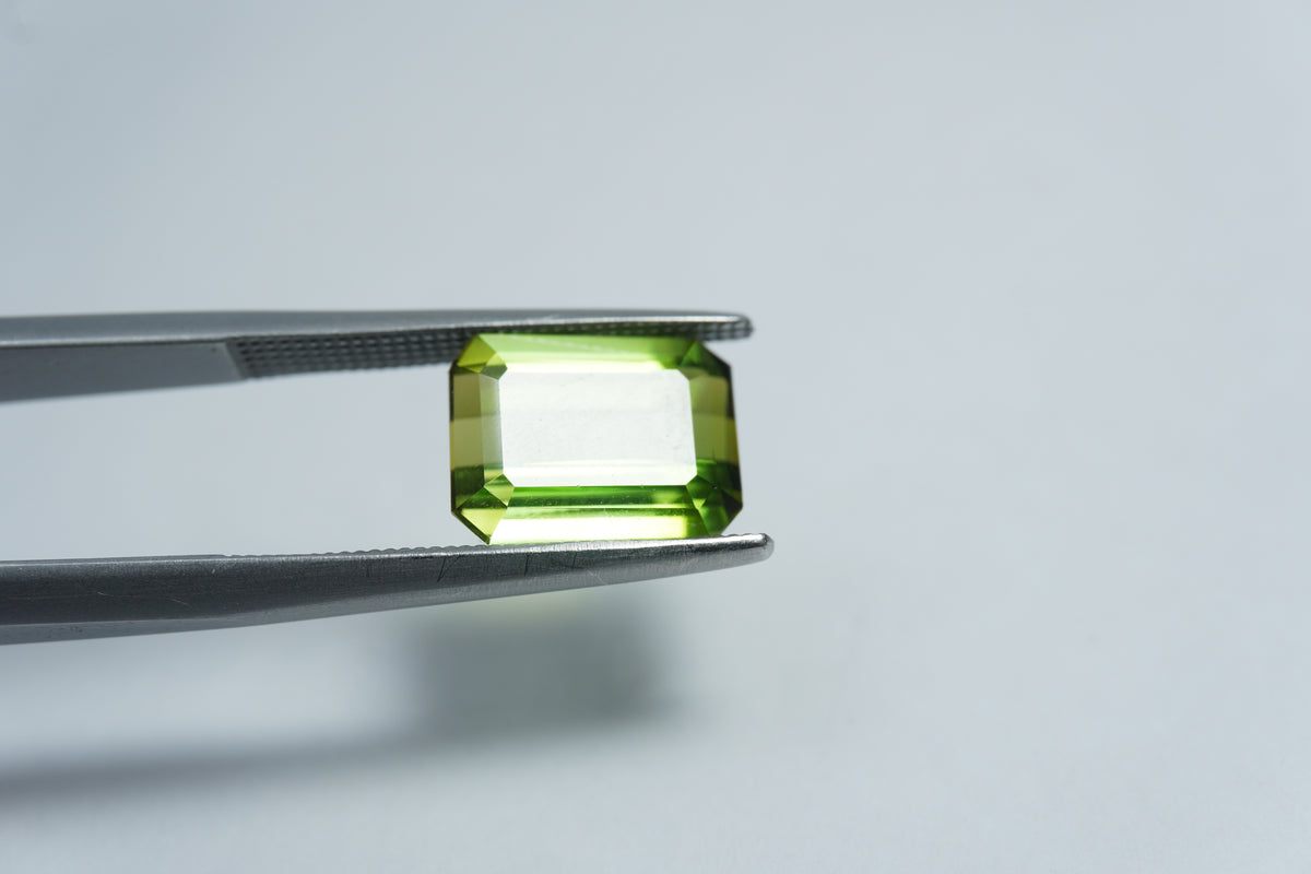 3.80ct Turmalina 10x8mm