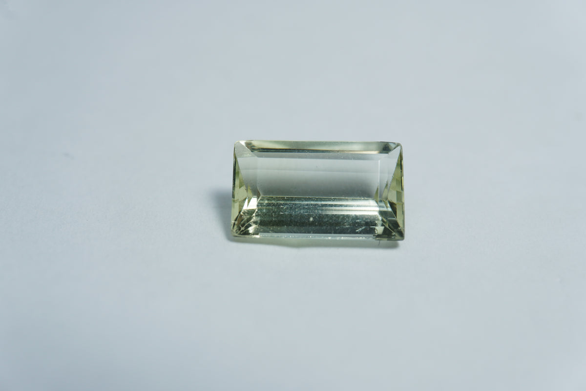 Berilo verde 3ct 12x7mm