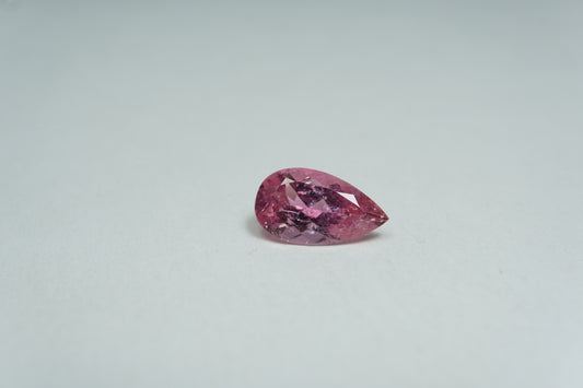 1.30ct Turmalina rosa 10x6mm