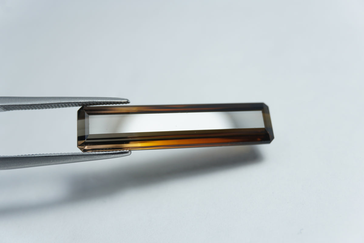 11.50ct Tourmaline bicolor 30x7mm