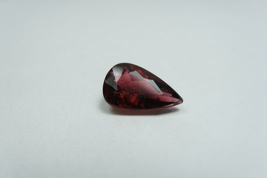 4.20ct Turmalina 14x9mm