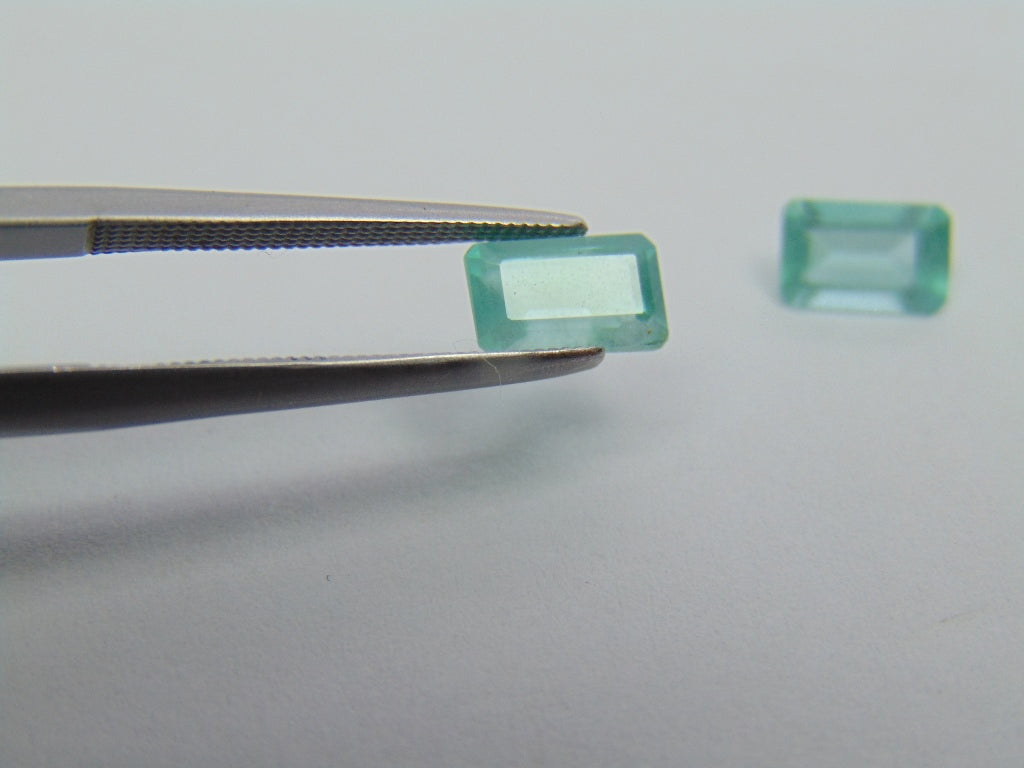 Par de Esmeraldas 1,67ct 7x4mm