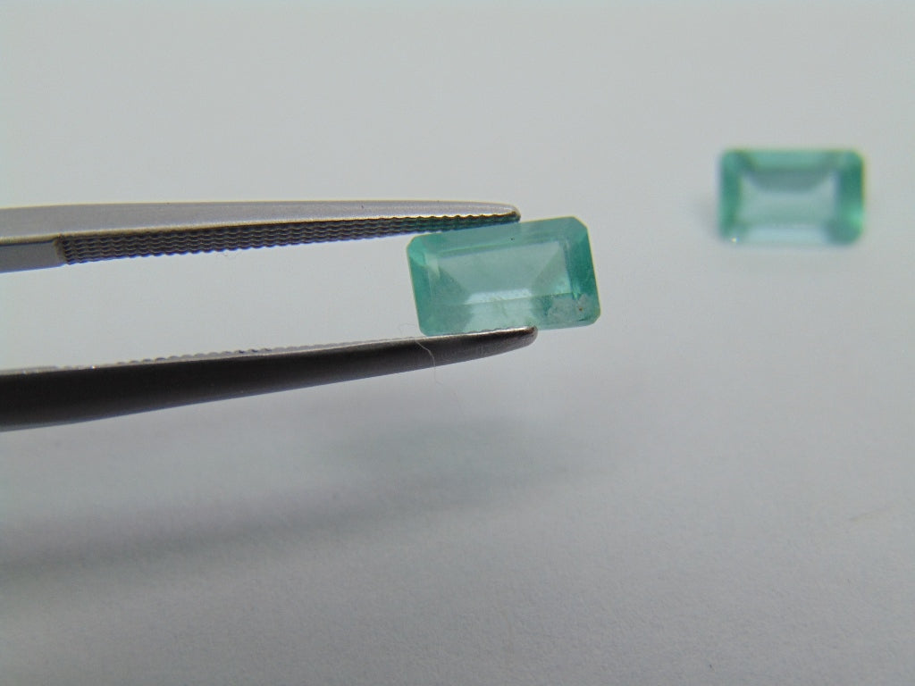 Par de Esmeraldas 1,67ct 7x4mm