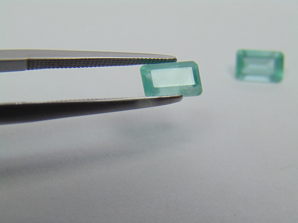 Par de Esmeraldas 1,67ct 7x4mm