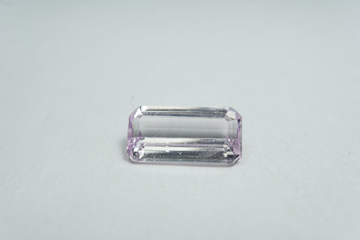 5.40ct Kunzita 15x8mm