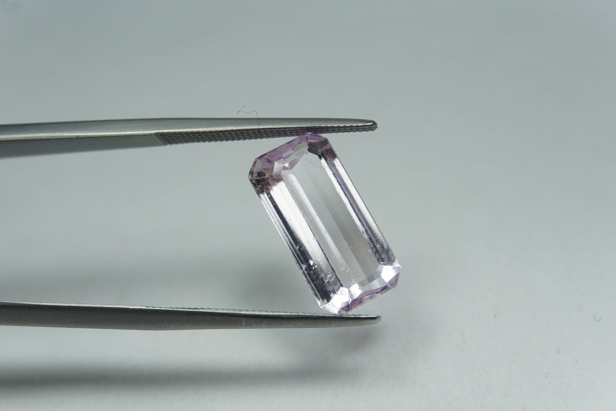 5.40ct Kunzita 15x8mm