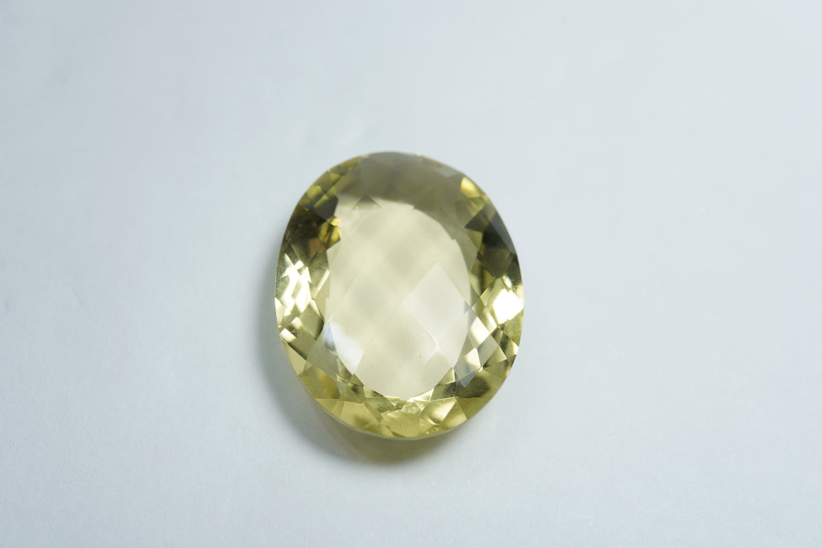Ouro verde 32ct 21x28mm