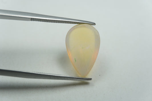 2.93ct Opala cabochão 15x10mm
