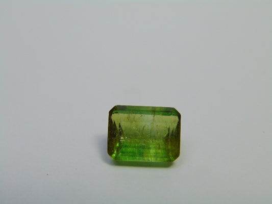 3.90ct Turmalina 10x8mm
