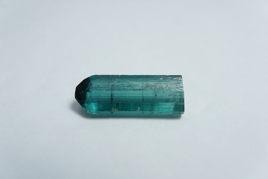 6ct Turmalina azul peça 18x6mm