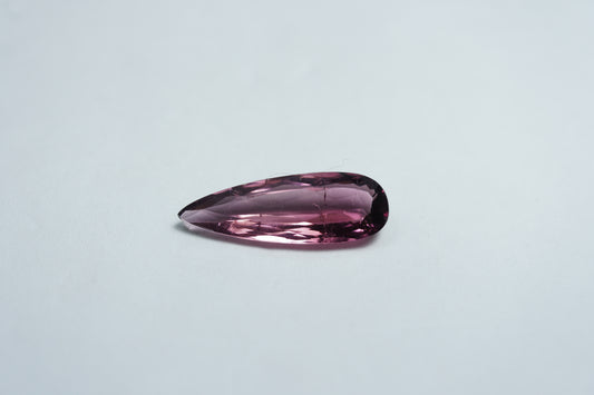 2.40ct Turmalina 16x6mm
