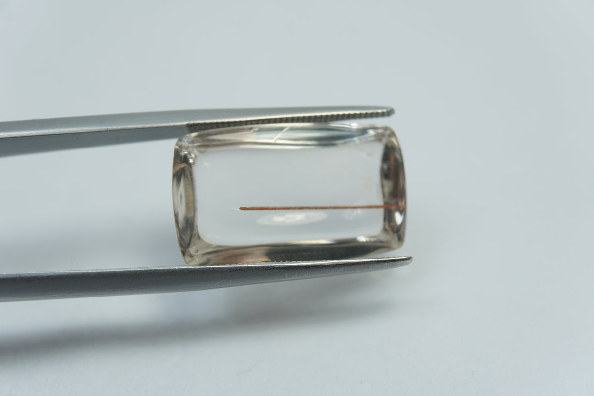 Quartzo com inclusão de 16,80ct 21x12mm