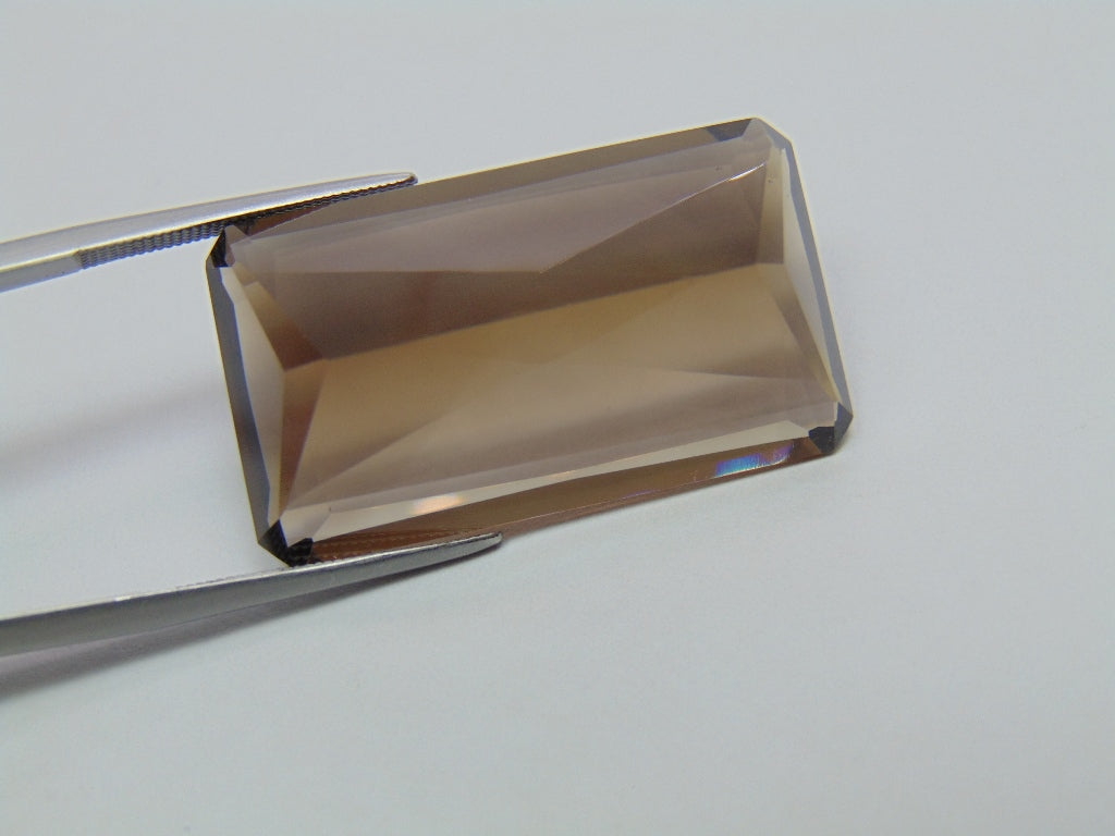 47.75ct Quartzo Fumê 32x18mm