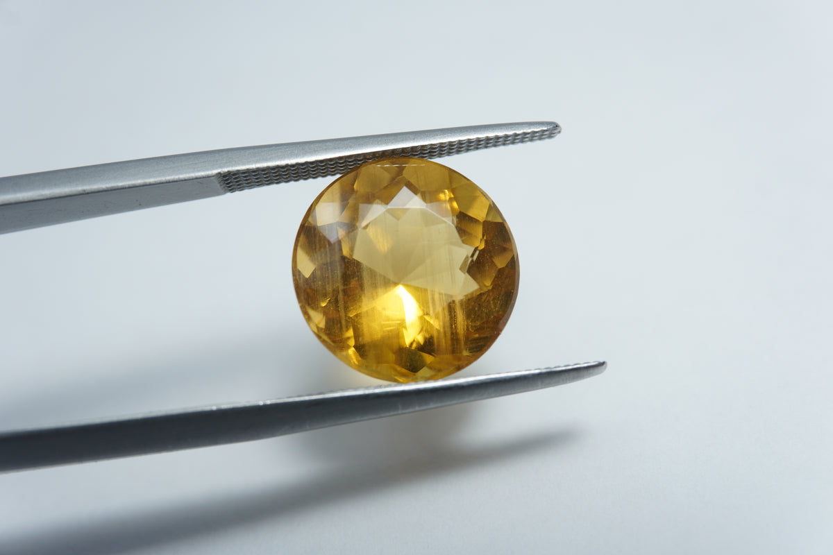 Berilo de 5,70 ct 12 mm