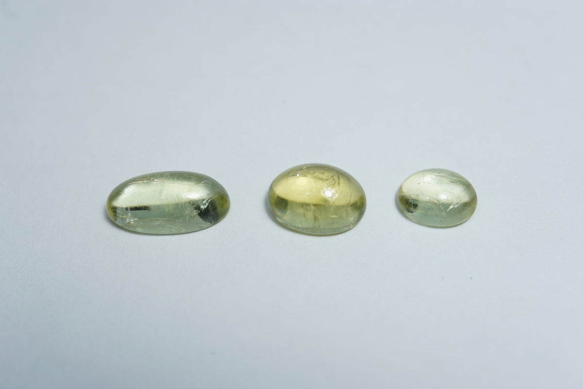 Turmalina cabochão de 6,35 quilates