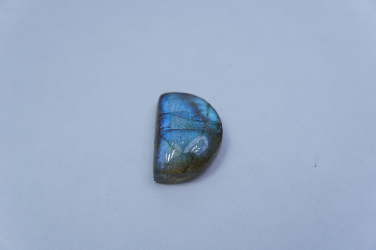 3.90ct Quartzo Labradorita 12x9mm