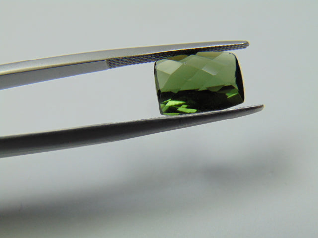 Turmalina de 2,79 ct 11x8mm