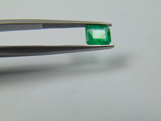 0.98ct Esmeralda 7x5mm