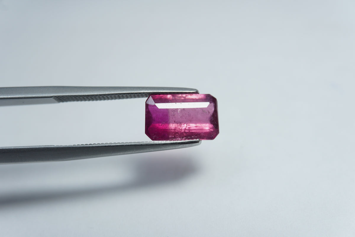 1. Turmalina bicolor de 1,65ct 9x6mm