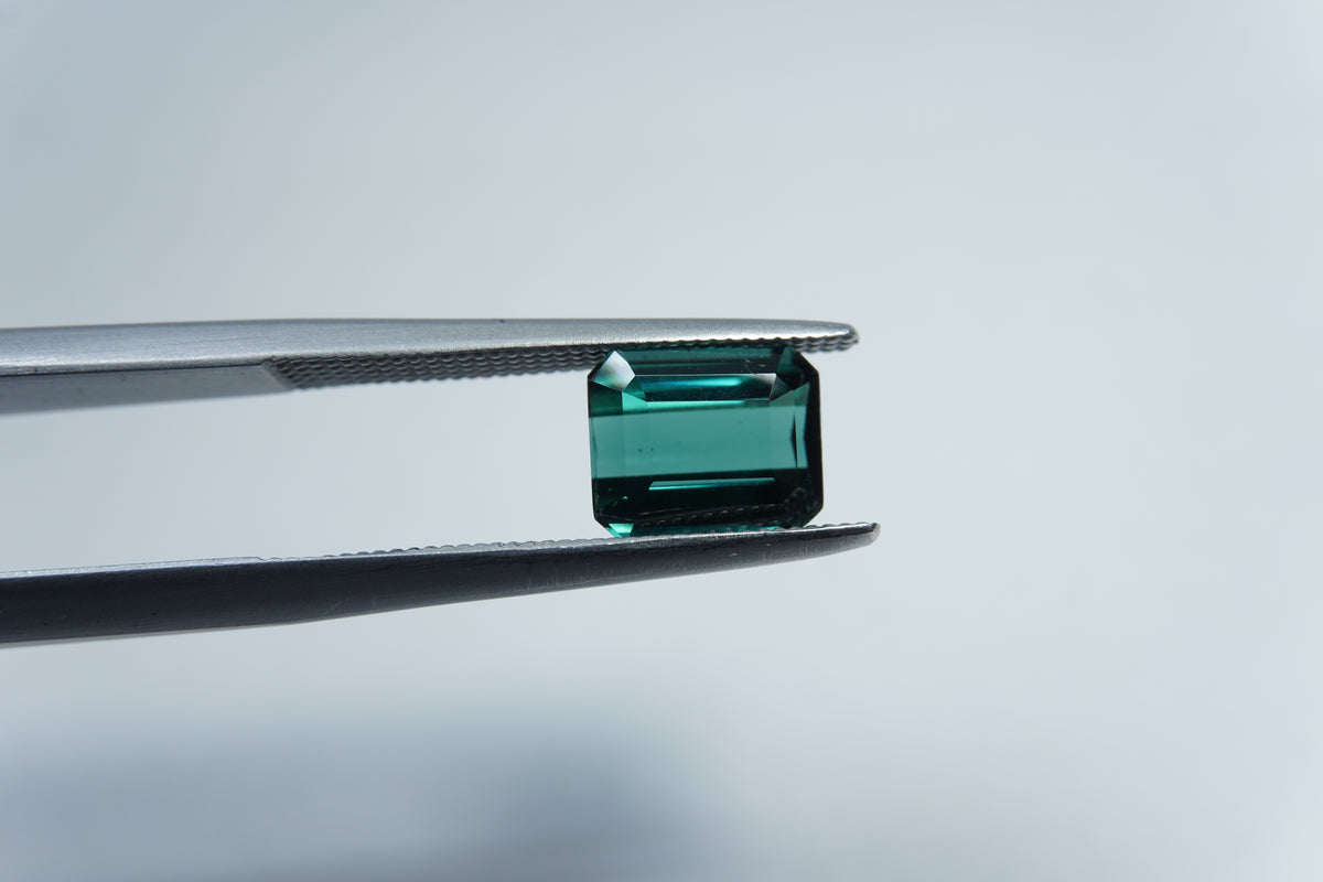 Turmalina de 1,60 ct 7x6 mm