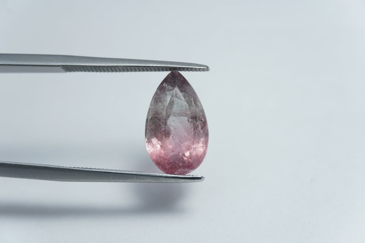 Turmalina bicolor de 4,40ct 13x8mm