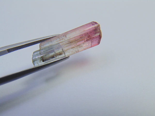Peça de Turmalina Bicolor 9,70ct 25x7mm