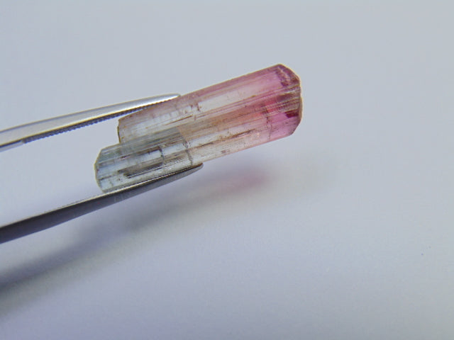 Peça de Turmalina Bicolor 9,70ct 25x7mm