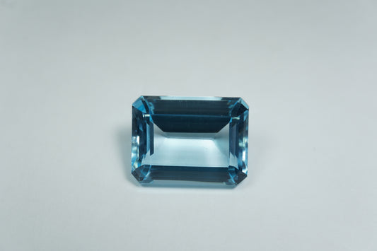 13.63ct Topázio sky 15x11.5mm