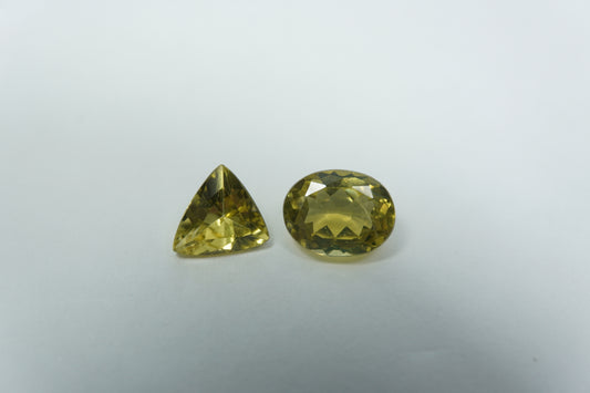 2.45ct Crisólitas 8x6mm / 7mm
