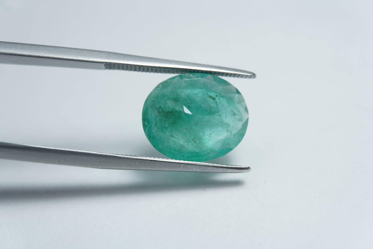 Esmeralda 4.90ct 13x11mm