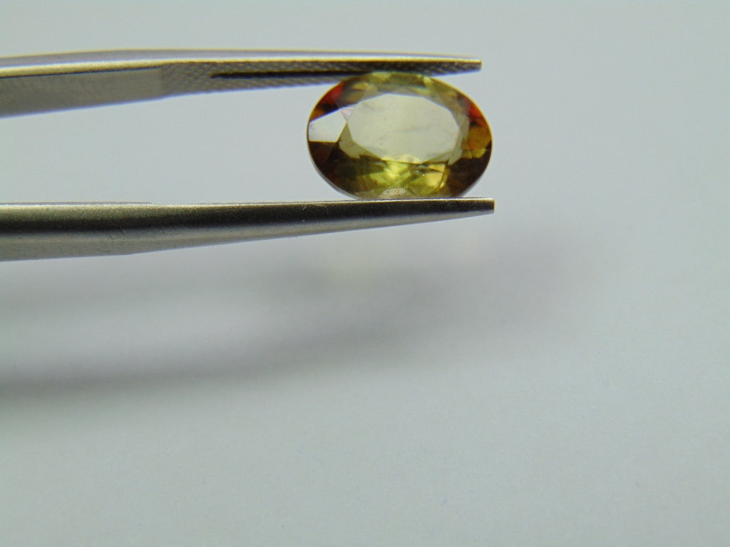 Andalusita de 2,55ct 10x8mm