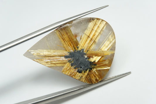 32.43ct Rutilo 31x22mm